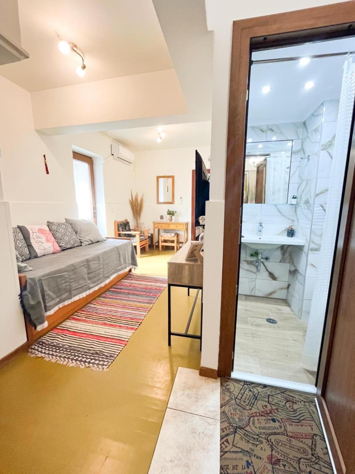 Miltiadis Apartments Kokkari Exterior photo